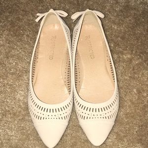 Restricted Pale Pink/Cream Bow Flats
